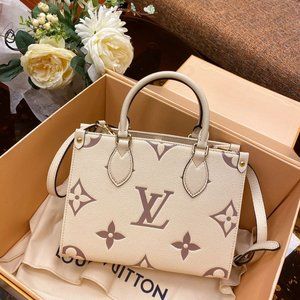 Louis Vuitton ONTHEGO MM Bag